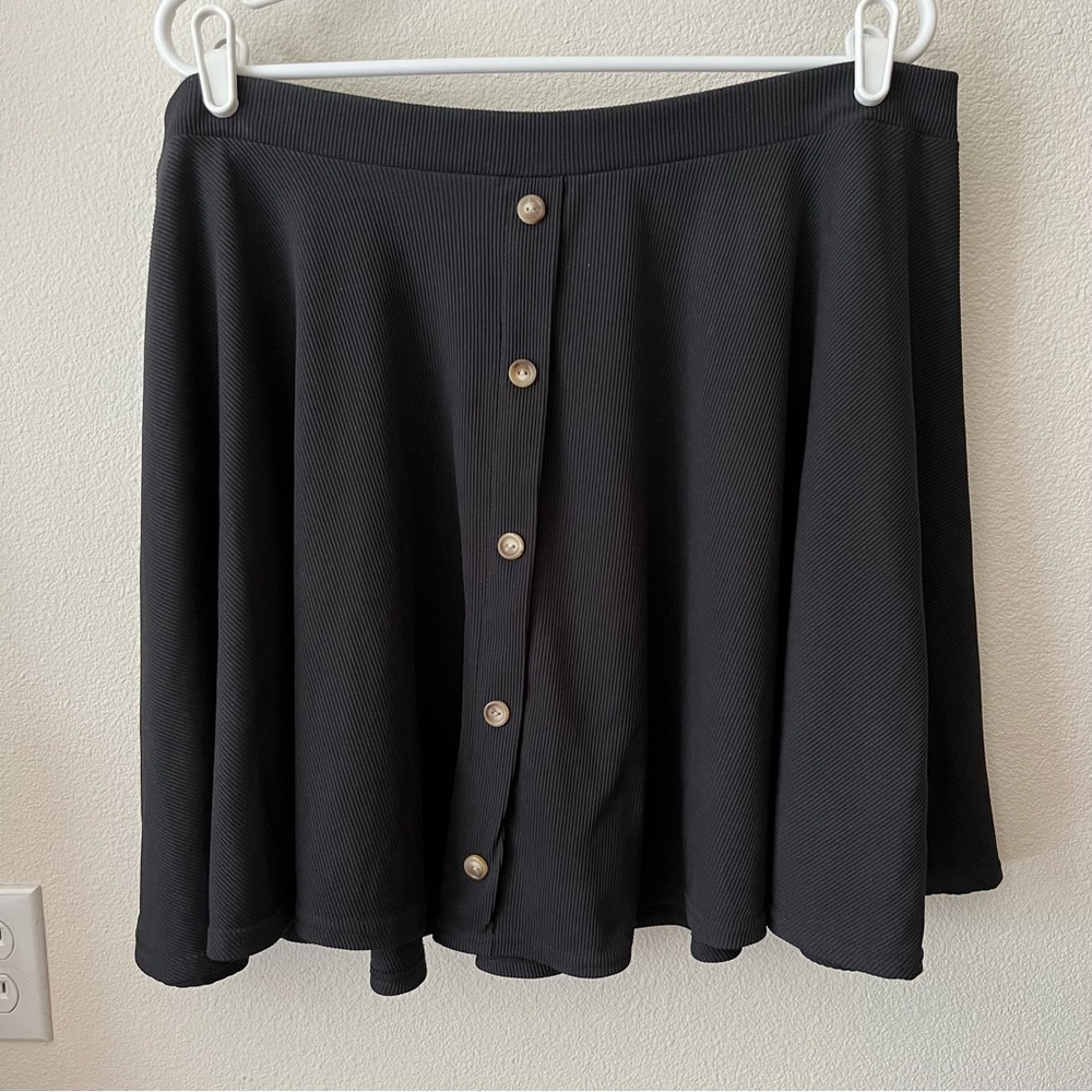 Boohoo Plus Button Front Ribbed Skater Mini Skirt in Black